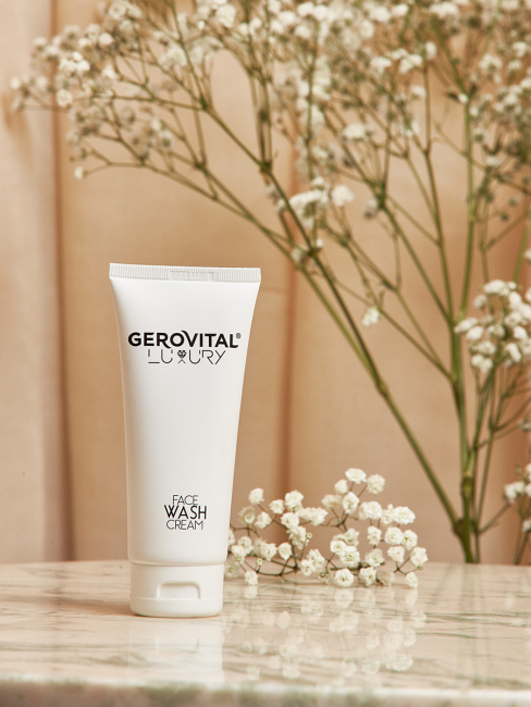 Face wash cream - Gerovital Luxury - 100 ml