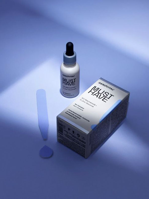 Moisturizing serum, corrects blemishes, scars & acne marks - Gerovital Must Have - 30ml