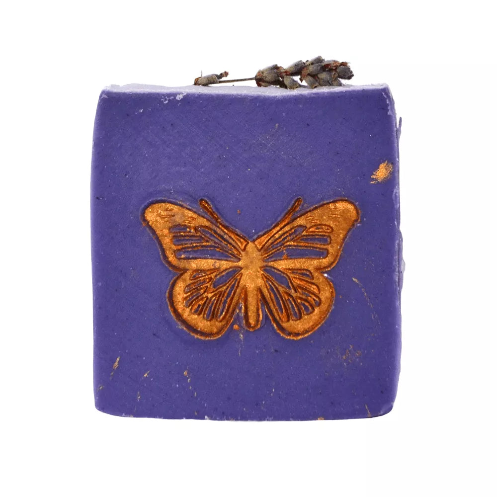 Natural Soap for Clean and Hydrated Hands with Mud and Lavender