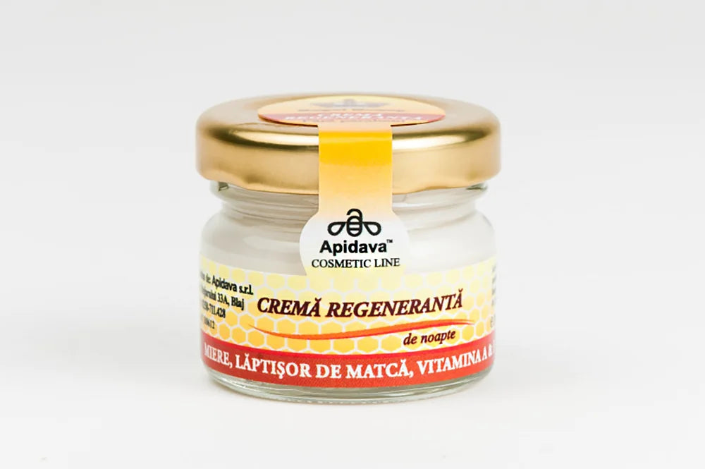 Regenerating Night Cream with Honey, Royal Jelly, and Vitamin A, Apidava, 30 ml